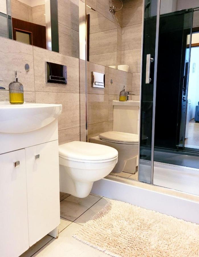 Przytulne Apartamenty W Centrum Warszawy Lok 2 Warschau Exterior foto