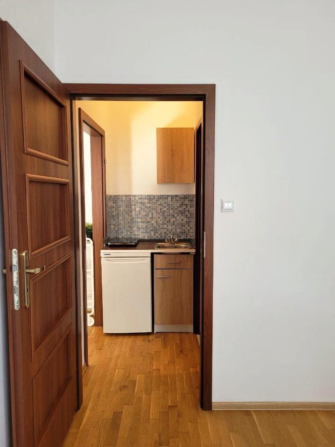 Przytulne Apartamenty W Centrum Warszawy Lok 2 Warschau Exterior foto